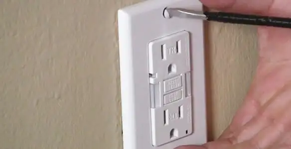 gfc outlets service securing and mounting ground fault circuit interrupter outlet by certified electricians in Minneapolis, MN