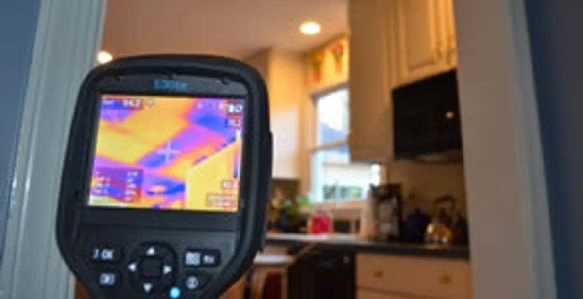 home energy audit service using thermal imaging to evaluate electrical efficiency inside a home in Minneapolis, MN
