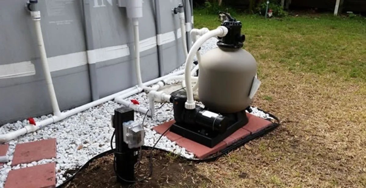 pool pumps service with professionally installed pool pump and filtration system in Minneapolis, MN