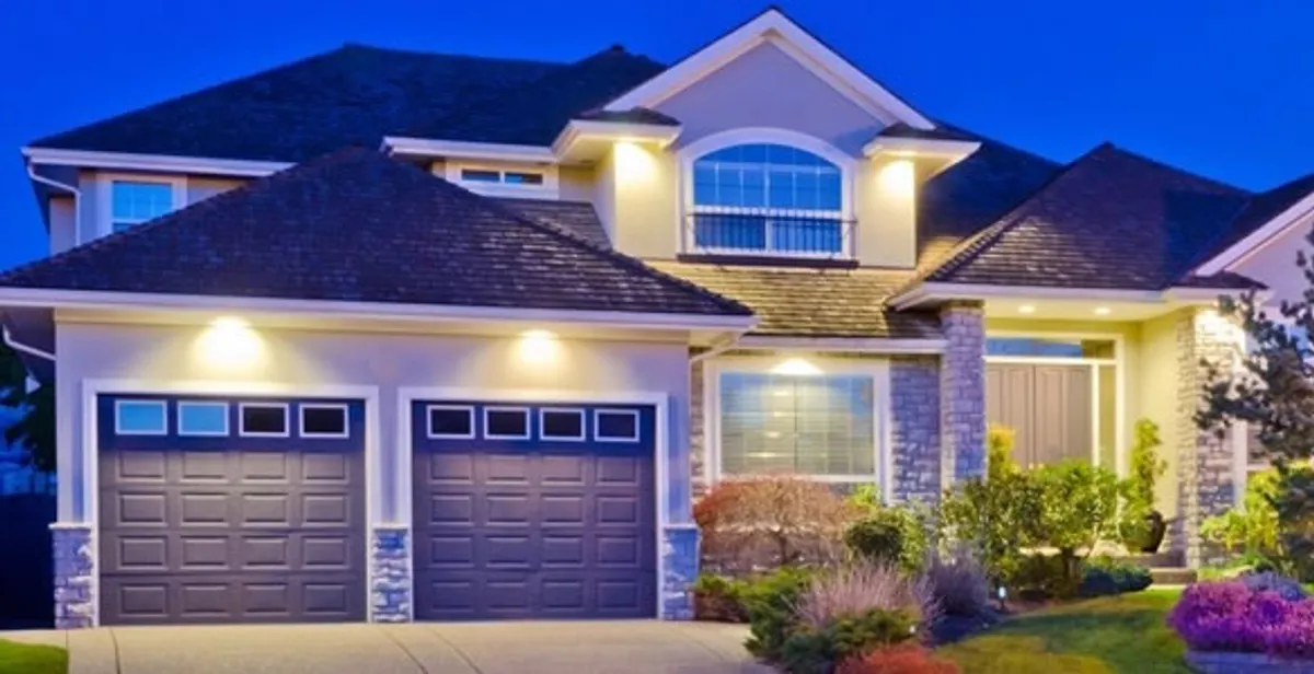 Programmable lighting installation improving residential exterior lighting control in Minneapolis, MN