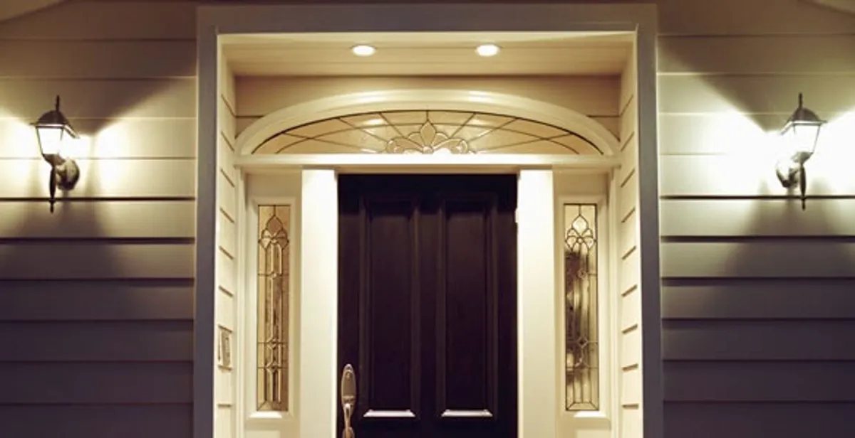 security light installation services with professionally installed entryway lighting in Minneapolis, MN